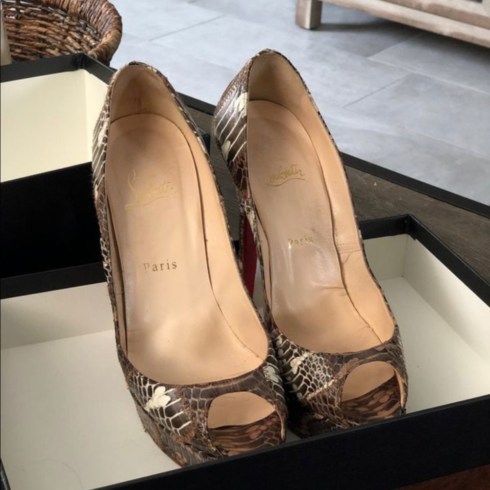 💯 Authentic Christian Louboutin